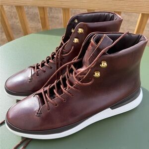 Wolf & Shepherd leather crossover dress boots, size 13. NEW!